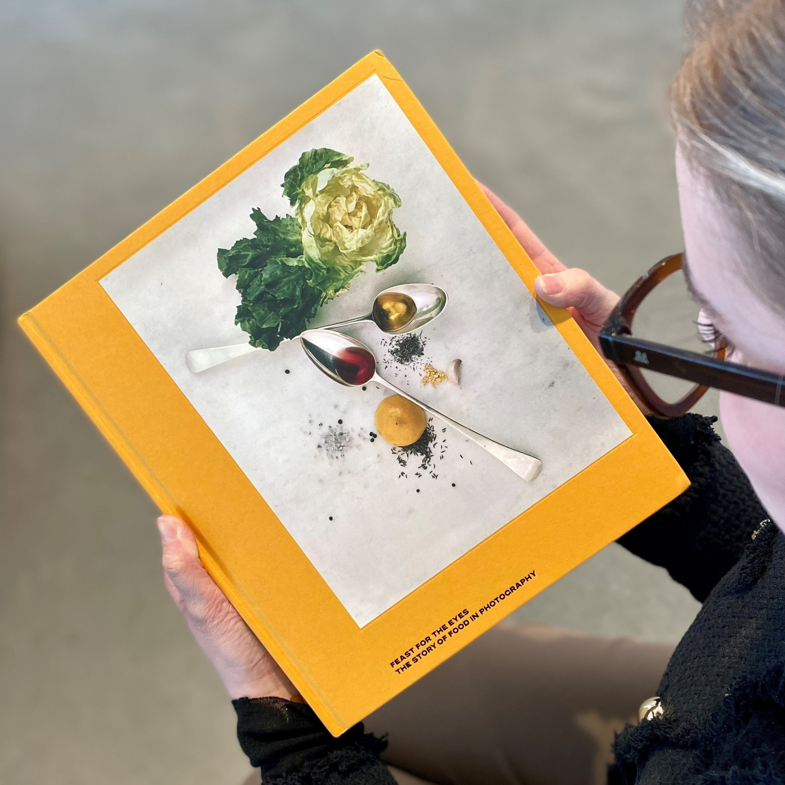 Book cover of "Feast for the Eyes: The story: The Story of Food in Photography"