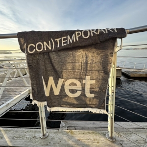 (CON)TEMPORARY Wet Towel - Black