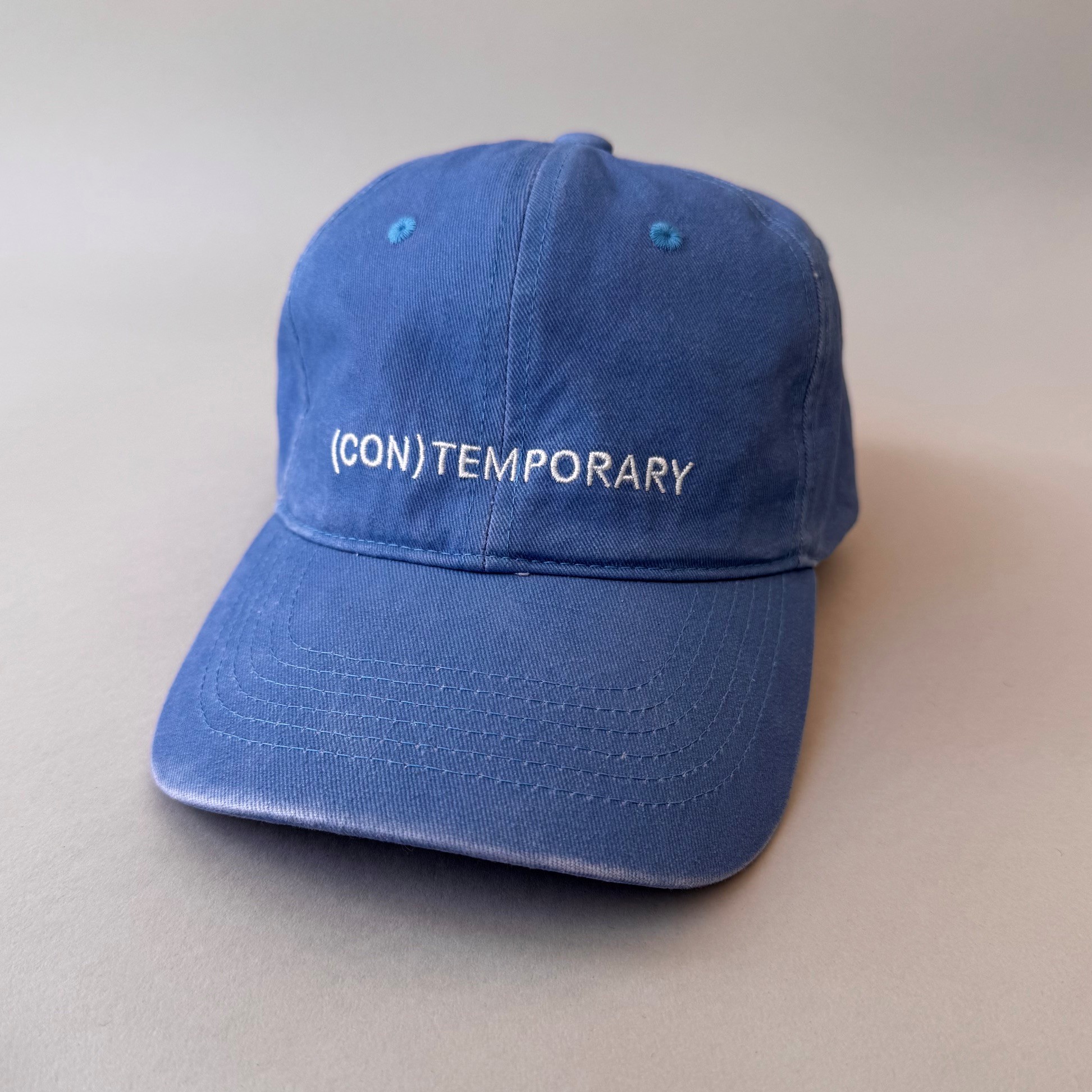 (CON)TEMPORARY Caps - Lyseblå