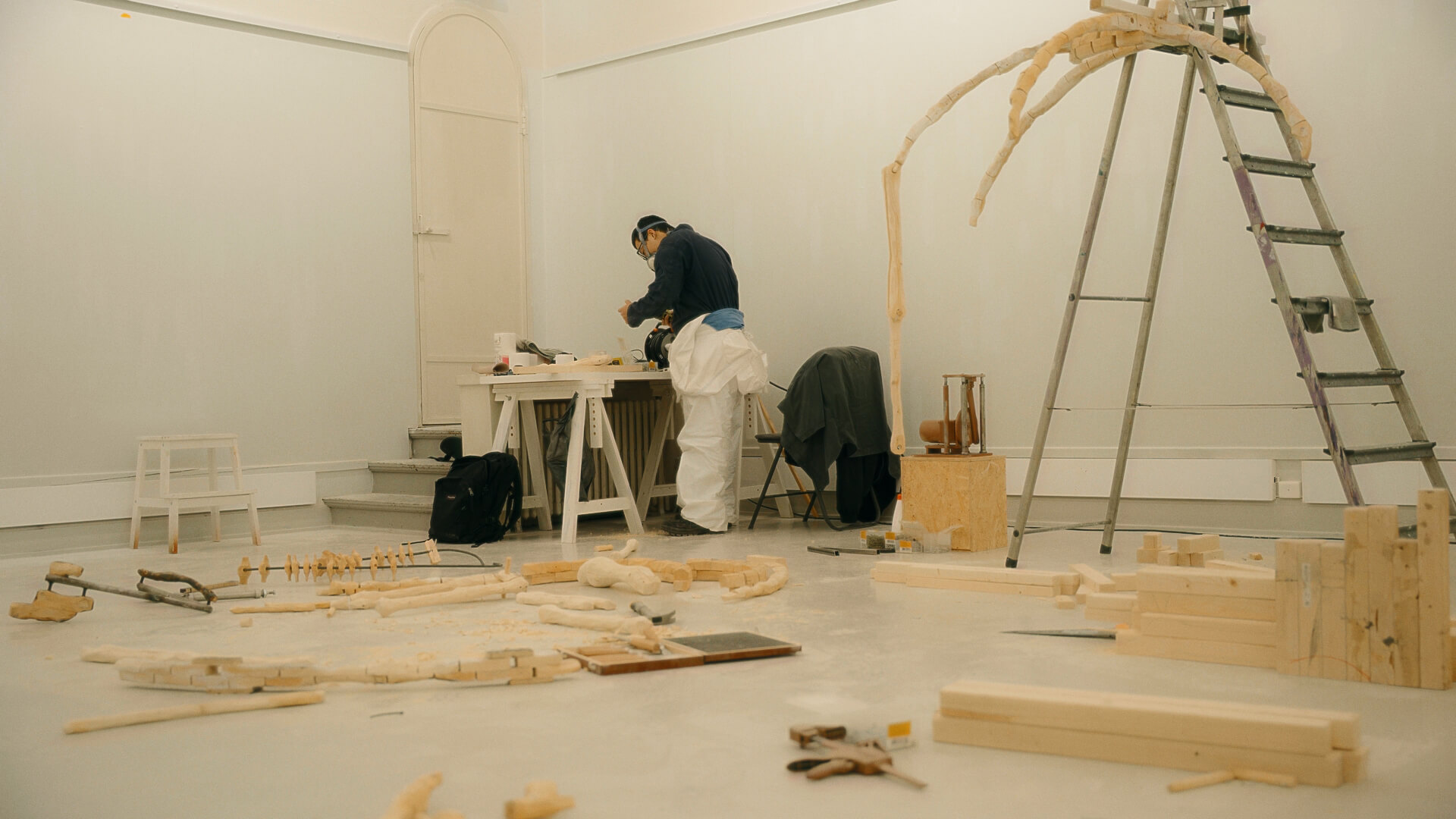 Kim Hankyul arbeider med årets Artist Tree til Astrup Fearnley Museet